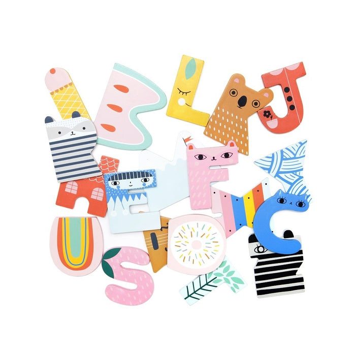 Petit Monkey wooden letter R